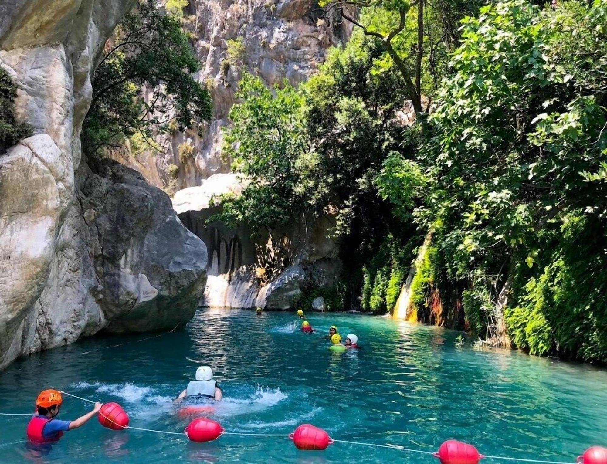 Kemer Suites Екстер'єр фото